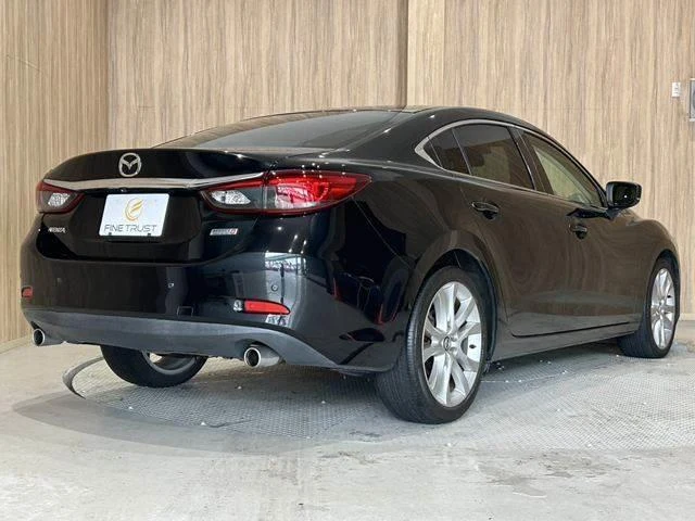 Mazda ATENZA 19