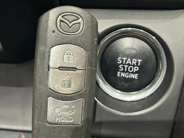 Mazda ATENZA 49
