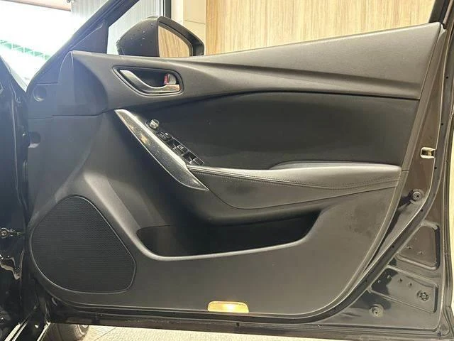 Mazda ATENZA 60