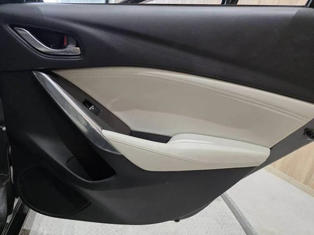 Mazda ATENZA 55