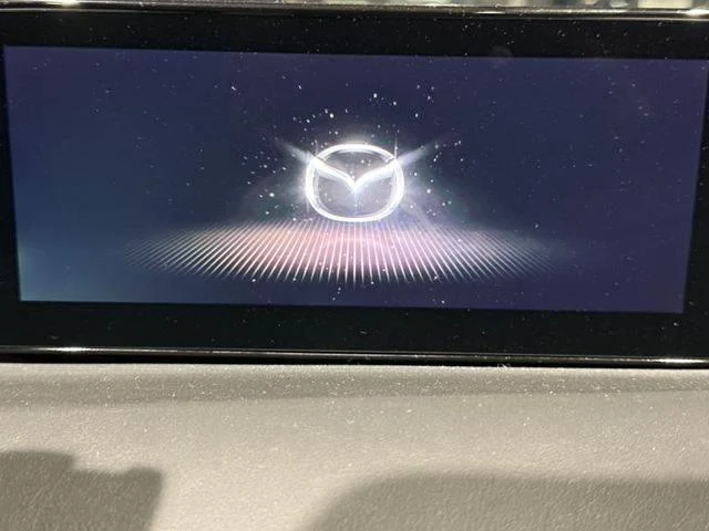 Mazda MAZDA3 2