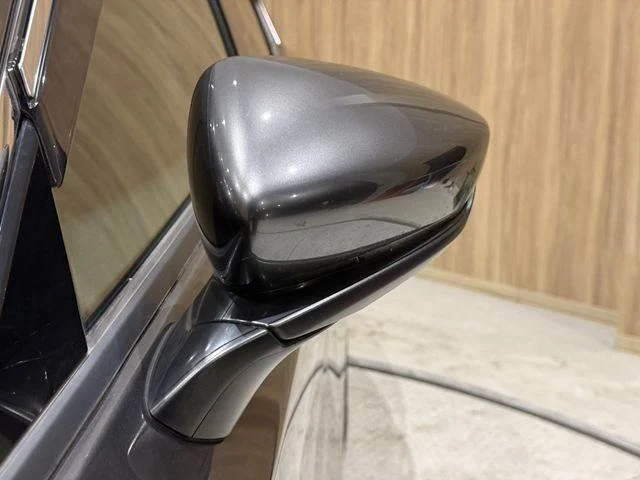 Mazda MAZDA3 18