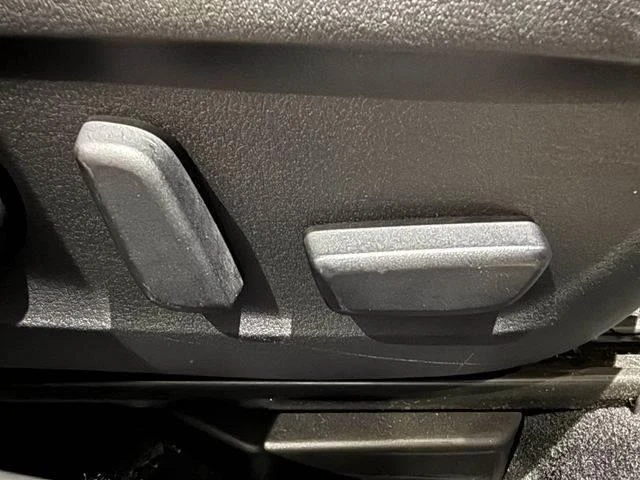 Mazda MAZDA3 40