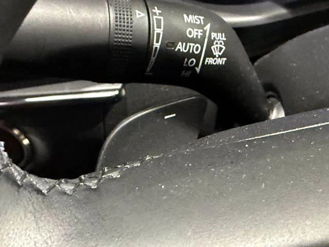 Mazda MAZDA3 34