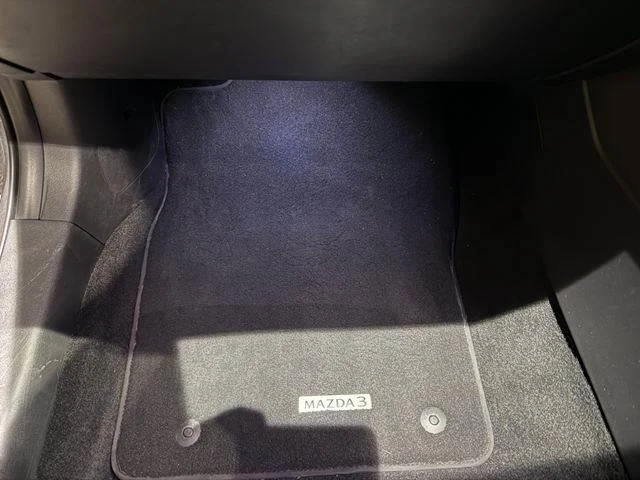 Mazda MAZDA3 42